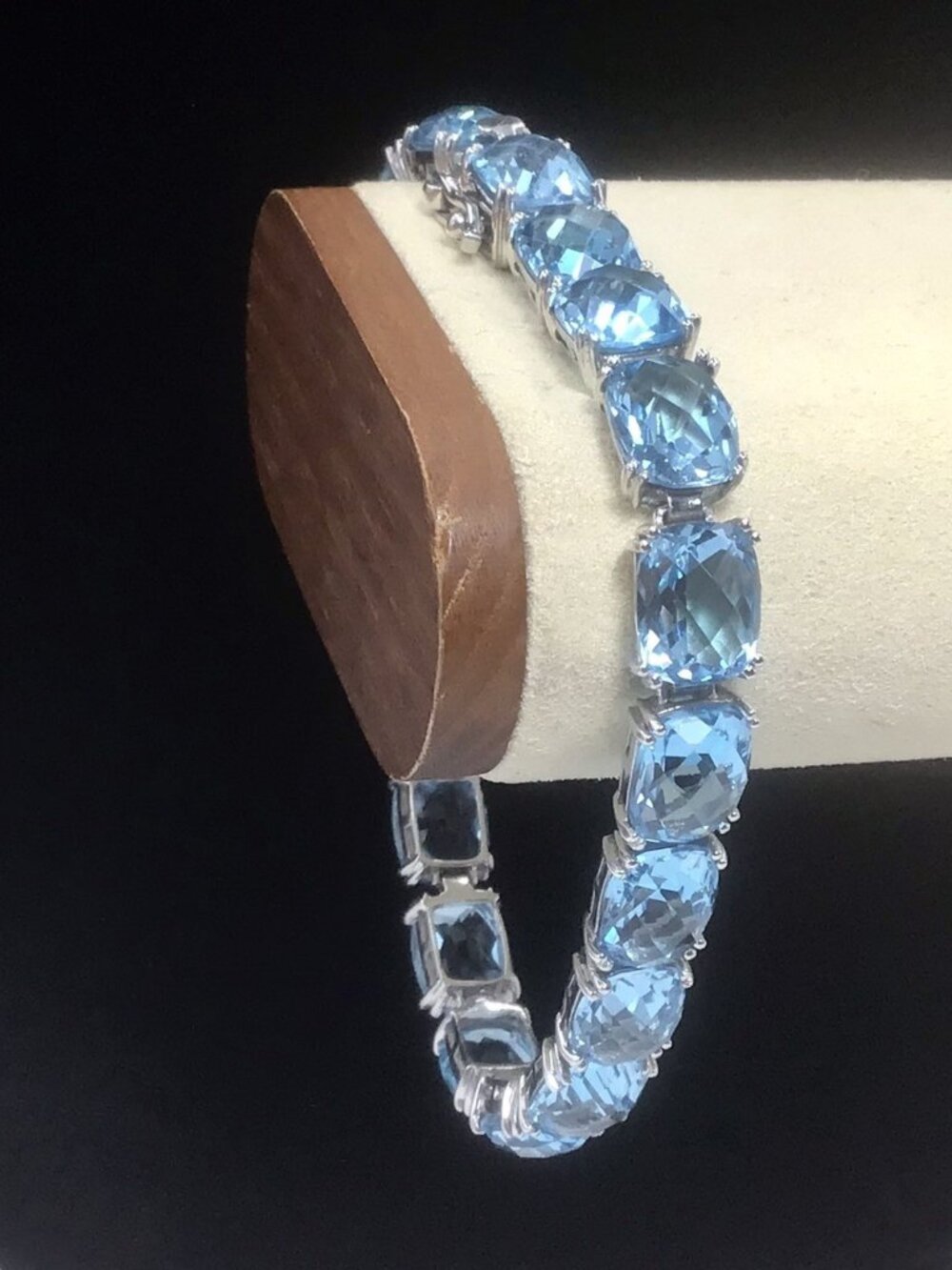 Sterling Silver Blue Topaz Tennis Bracelet 27 Grams 8 Inches